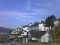 -南北湖湖光山居度假酒店