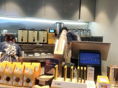 -春丽小马(济南恒隆广场店)