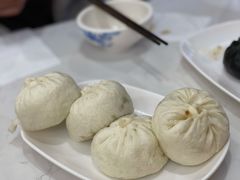七品酱肉包-李与白包子铺(桐梓林店)