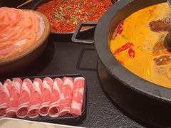 -晓宇重庆火锅(西安荟聚店)