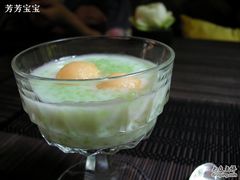 哈密瓜西米露，热的>_<-Ruen Urai