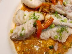鲜虾蒸开刀大龙趸-东海海鲜酒家(流花店)