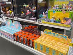 -泡泡玛特POPMART(上海环球港店)