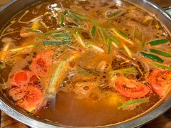 -亮欢寨酸汤鱼(沙冲路店)