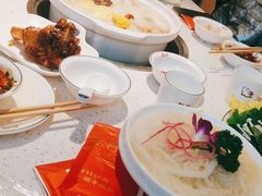 -三人行骨头王火锅(长寿店)