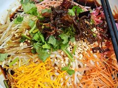 七彩凉米线-福照楼汽锅鸡·云南菜(护国路店)