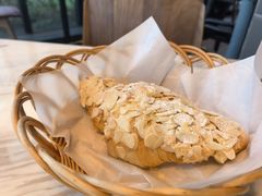 -麦田工坊(月湖店)