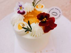 椰香斑斓菠萝奶糕-玲婧胡同·生日蛋糕·餐厅(嘉里城店)