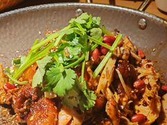 手撕扁担鸡-吃饭皇帝大(解放西路店)