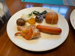-月色西餐厅·海鲜刺身·烧烤(科学城保利郡雅酒店)