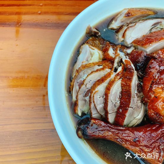 晓马路鸭店特色面馆(国贸天琴湾店)