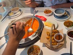 -左庭右院鲜牛肉火锅(金山万达店)