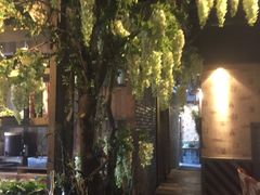 -春天里·老街坊餐厅(港隆广场店)