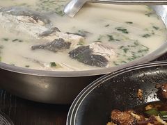 -雪湖煜辰鱼头老店(雪野湖店)