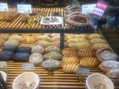 -焙丽拾光(麦凯乐直营店)