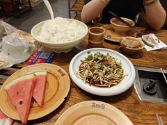 -亮欢寨酸汤鱼(沙冲路店)