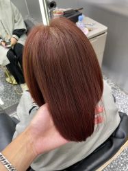 -Tloml salon