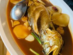 -王府井百货熙地港店