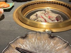 -铭牛烧肉·和牛海鲜自助(高新月牙湖店)