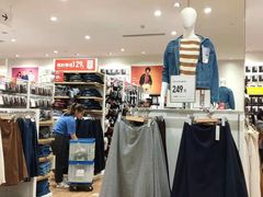 -优衣库(哈尔滨乐松广场店)