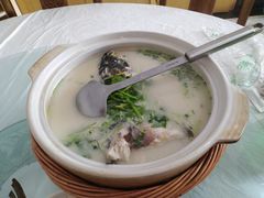 -天乐农家鱼头王(天目湖店)