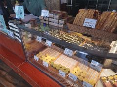面包甜点陈列柜-南宋胡记(杭州体育场路店)