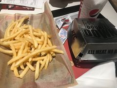 培根鸡腿重磅肉霸堡套餐-肯德基(中纬店)