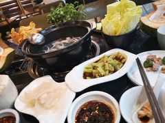 -东椰·海南椰子鸡火锅(朝阳门店)