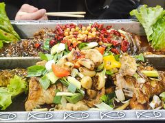 -集草轩·重庆麻辣烤鱼(西湖道店)