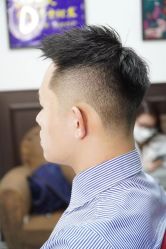 -绅仕門男士理发馆