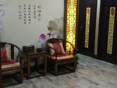 -莱仪堂艾灸经络养生馆(九亭一店)