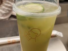 -喜茶(深圳欢乐海岸LAB店)