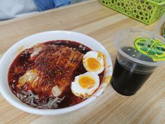 -何老二卤汁凉粉