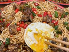 -犟一碗双椒鸡面(得意世界店)