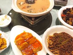 -刘胖子家常菜·蹄花焖藕(中南店)