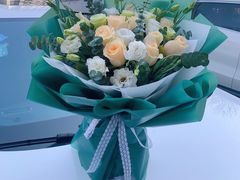 -玫瑰之约(花之语鲜花店)