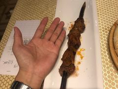 戈壁滩红柳烤肉-巴扎美食·新疆菜·西域歌舞表演餐厅(新疆大厦店)