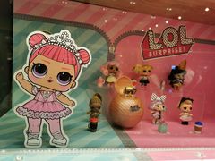-泡泡玛特POPMART(武汉天地壹方店)