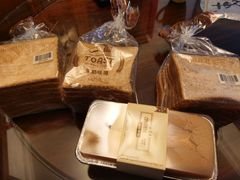 枕头蛋糕-红宝石·鲜奶小方(万航店)