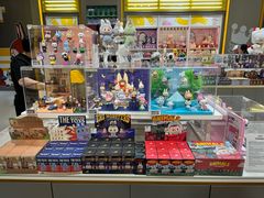 -泡泡玛特POPMART(凯德大峡谷店)