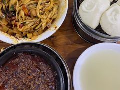 -王菊美食街·王菊面馆(总店)