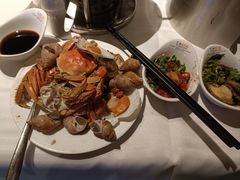 -领鲜活海鲜榴莲自助火锅(东门店)