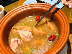 -黄泥岗·地道湖北菜(奥特莱斯店)