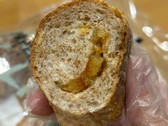 蜂蜜橘子麦法包-PAPER STONE BAKERY(天汇广场店)