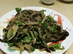 -天津乾毓德饭庄·清真传统炒菜·海鲜烧烤(咸阳路店)