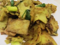 -江城燕子大排档(江汉路步行街店)