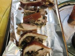-东方之猪四更烤乳猪(金垦总店)