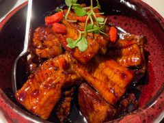 钱塘江鳗鱼烧澳洲牛肉-湖滨28中餐厅·西湖宴·杭州君悦酒店