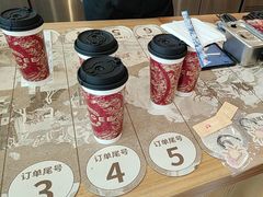 -霸王茶姬(云杉奥莱店)