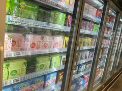 -华润万家(摩尔城店)